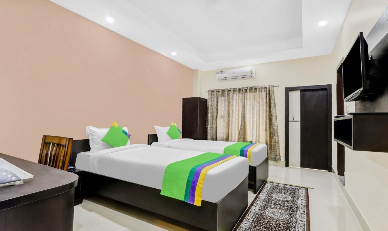 Treebo Hotel Mobi Vip Airport 구와하티 외부 사진